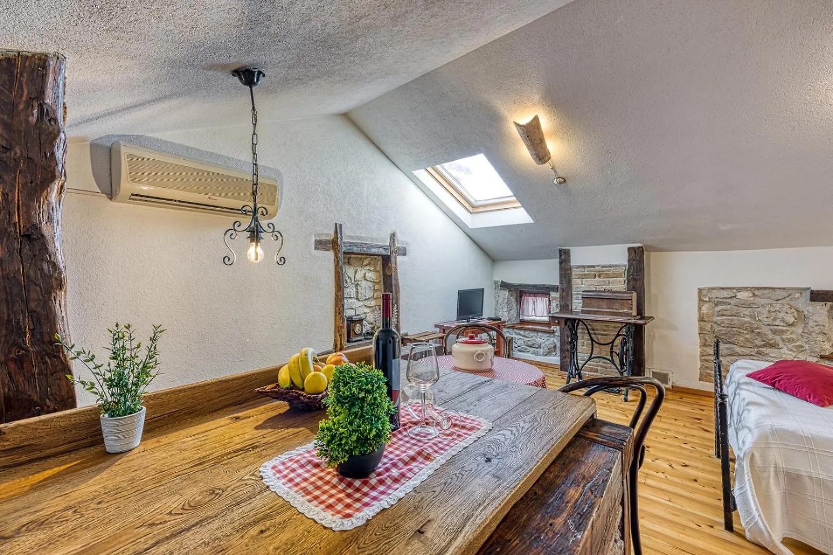 Casa Gianni Villa Plomin 0*,